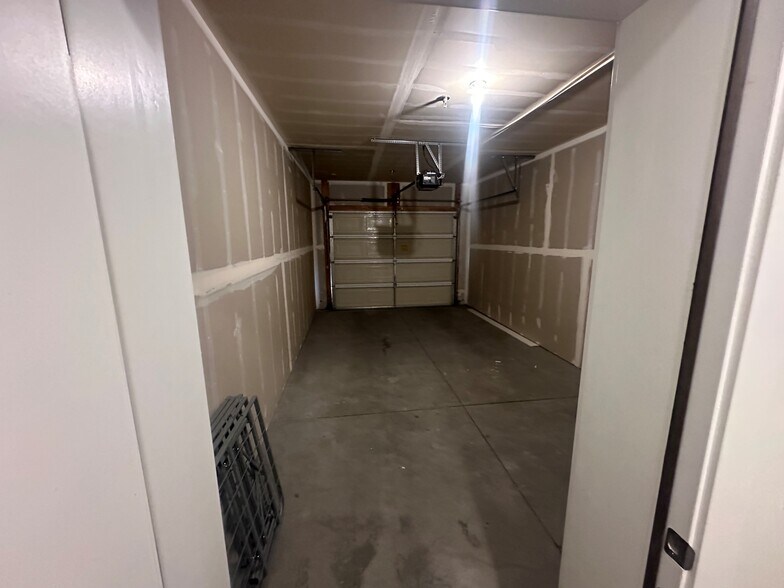 Building Photo - 3727 W 1530 N