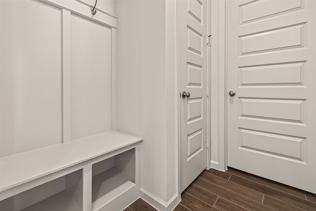 Building Photo - 407 Mercury Sky Rd