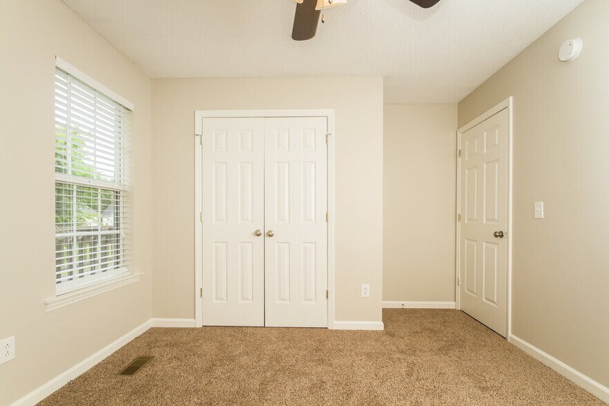 Building Photo - 1103 Jerico Rd