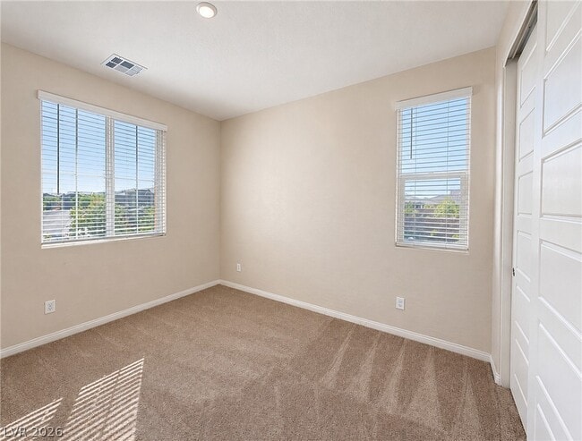 Building Photo - 141 Neverland Ave