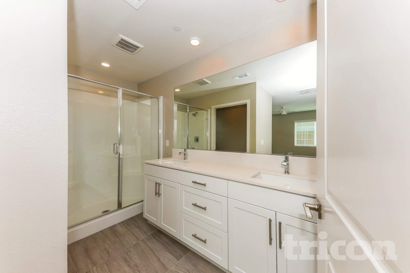 Building Photo - 1762 Taylor Ave