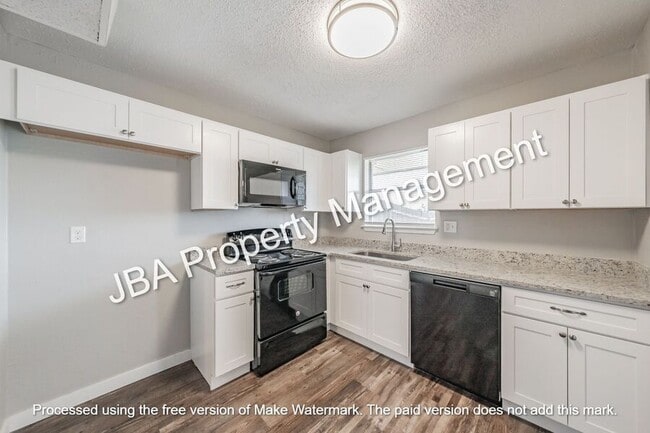 Building Photo - 1782 Farleigh-