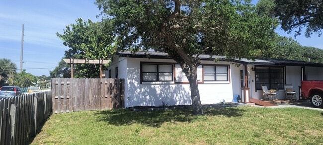 Building Photo - 286 S Orlando Ave