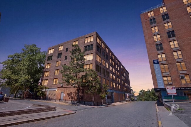 Building Photo - 9019 Wall St