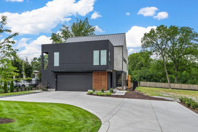 Building Photo - Modern Custom home in East Nashville-Many ...