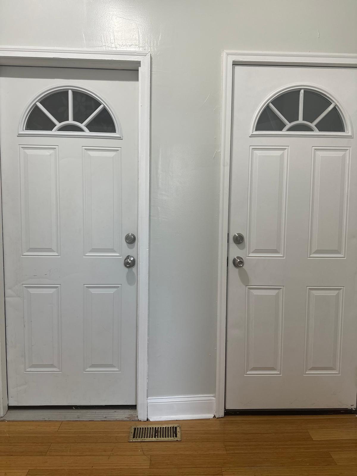 Private and Separate Foyer Entry - 2448 Lakeview Ave