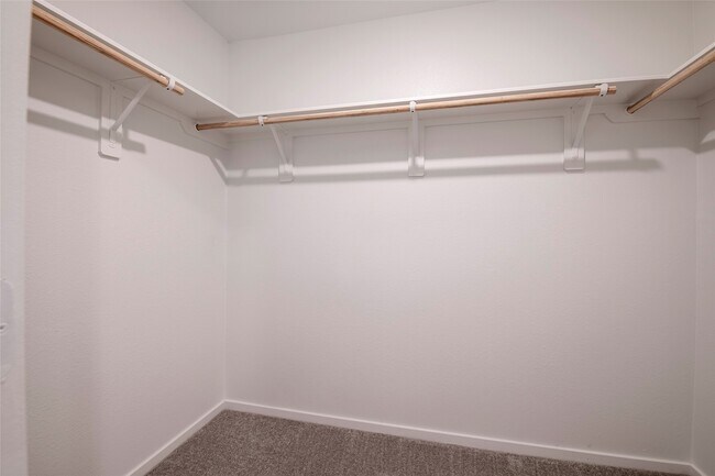 Building Photo - 25296 Leather Leaf Ct