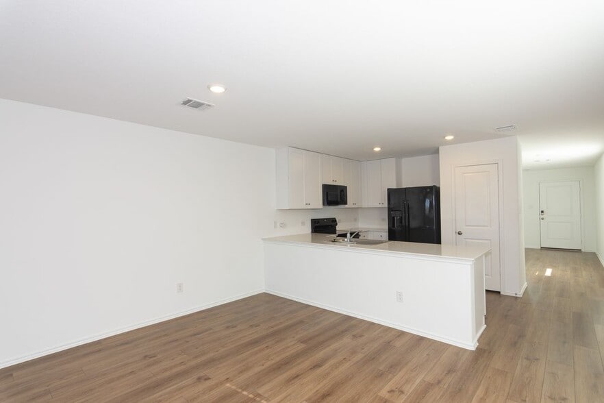 Building Photo - 544 Rancho Del Cielo Lp