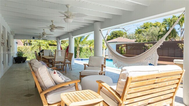 Building Photo - 13303 SW 58th Ave