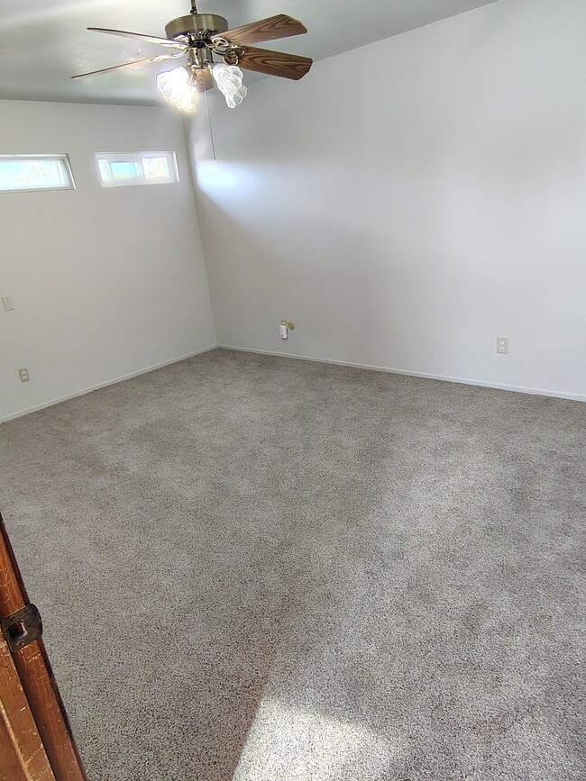 Master Bedroom - 1100 S Edison St