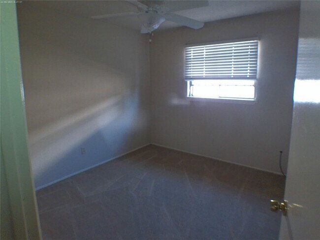 Building Photo - 15823 Ironside Hill Dr