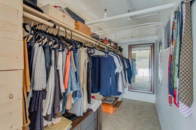 Building Photo - 239 Rep John Lewis Way N