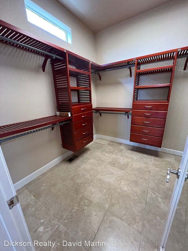 Building Photo - 4 br, 2.5 bath House - 7740 Harvest Hill Ln