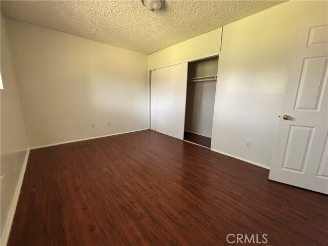 Building Photo - 5941 Limonite Ave