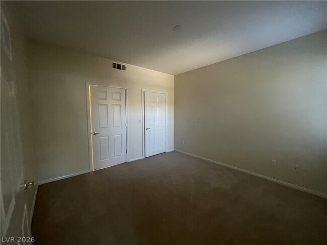 Building Photo - 8000 W Badura Ave