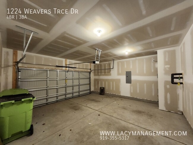 Building Photo - 1224 Weavers Trce Dr