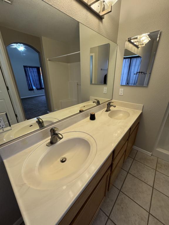 Building Photo - 3858 E Ames Ave