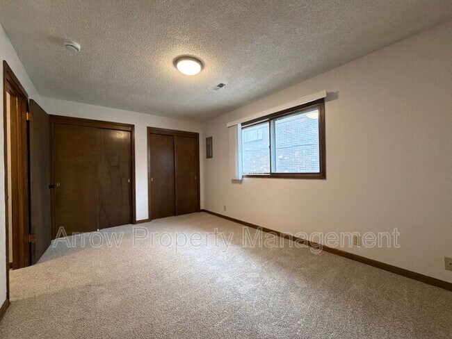 Building Photo - 1820 F St