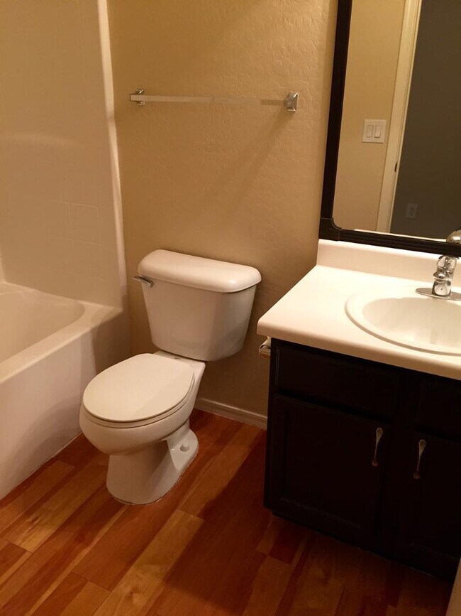 Building Photo - 21827 W Cocopah St