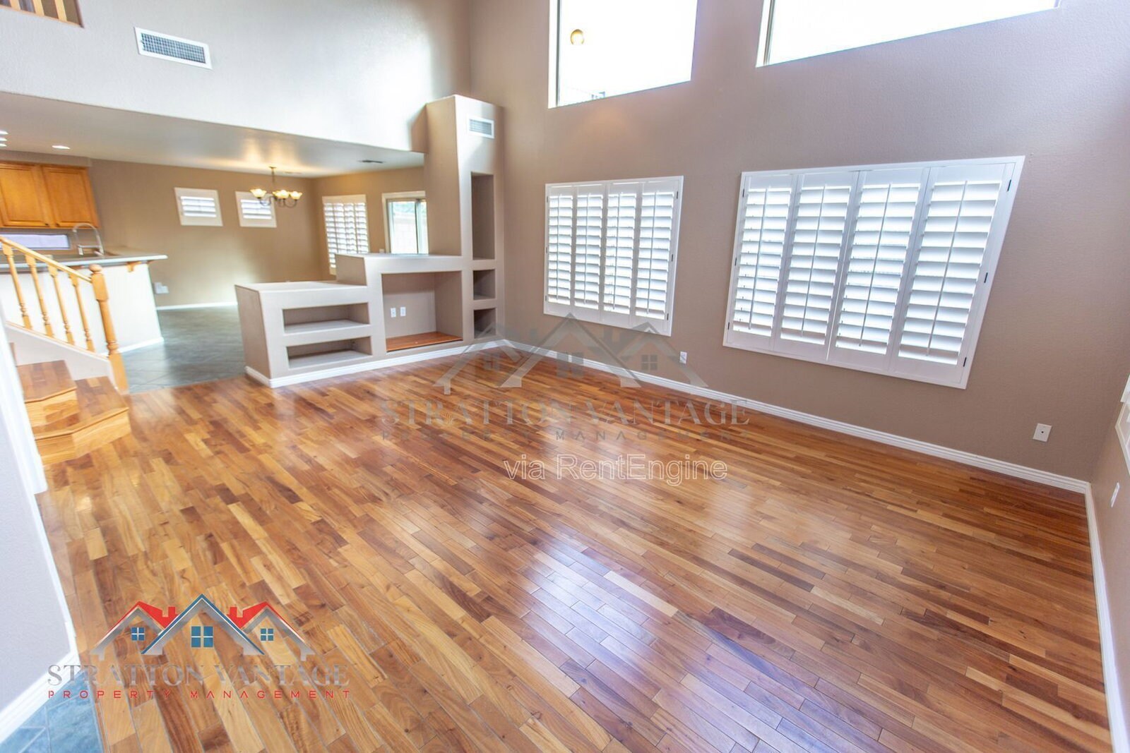 Building Photo - 4613 E Thorn Tree Dr