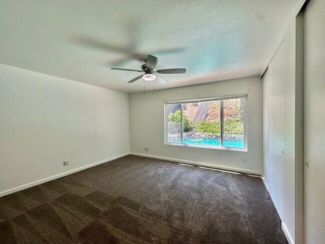 Building Photo - Renovated Entertainers Dream W/ Pool In Poway