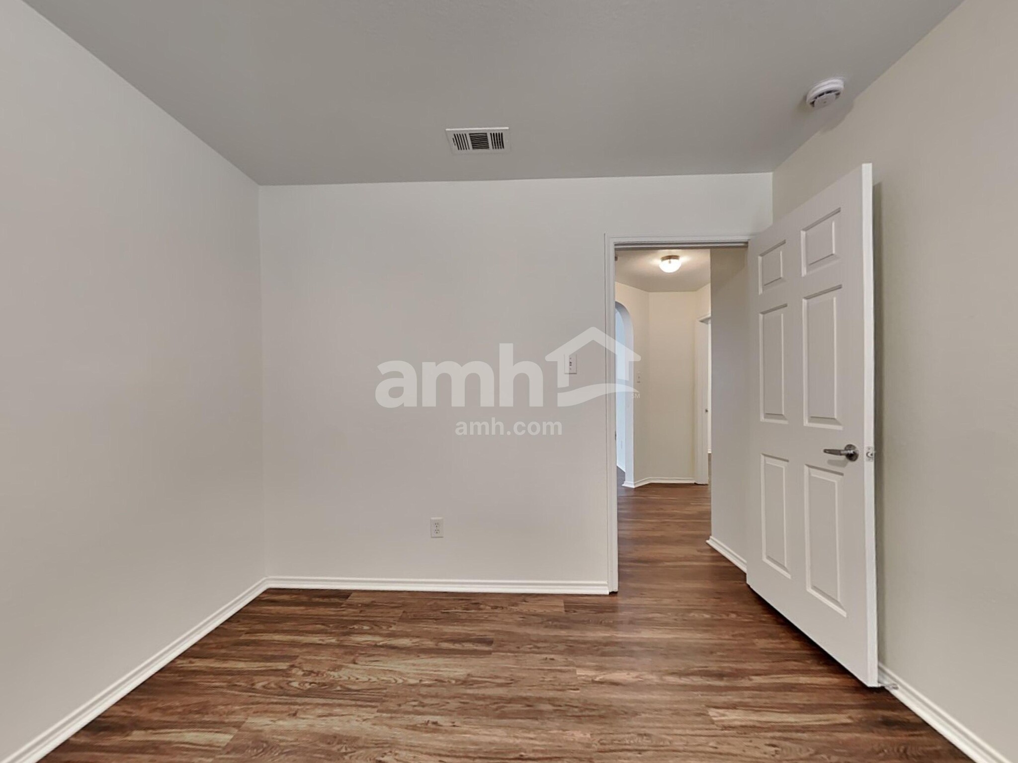 Building Photo - 6732 Friendsway Dr