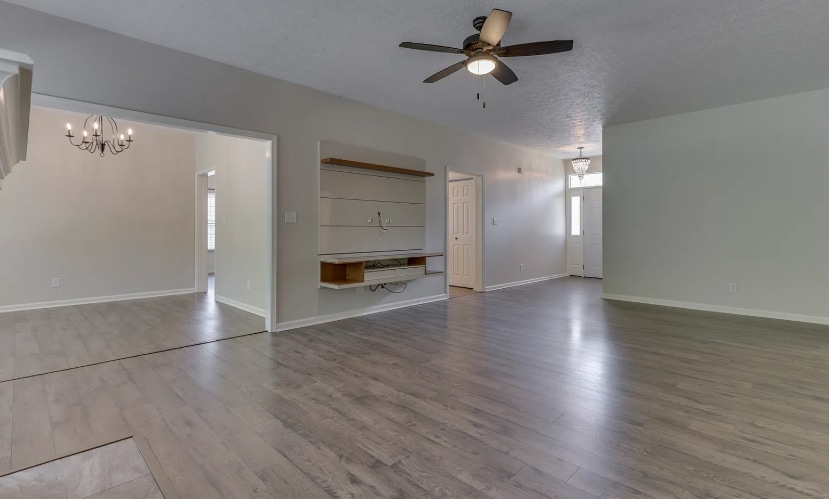 Building Photo - 6403 Saint Joe Dr