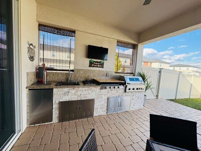 Building Photo - 4913 Rain Shadow Dr