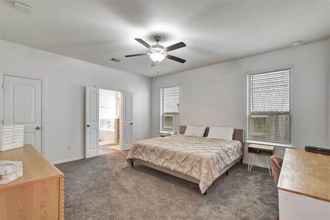 Building Photo - 6251 Briarstone Valley Ln