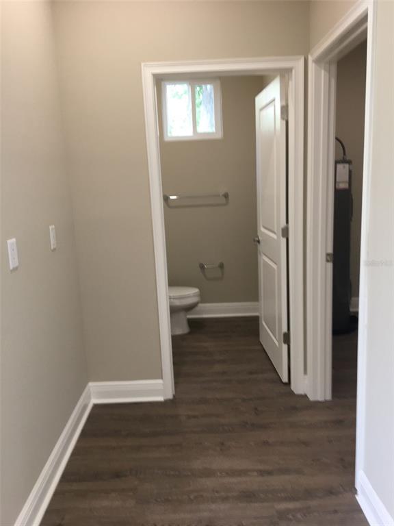 Building Photo - 1229 E Muriel St