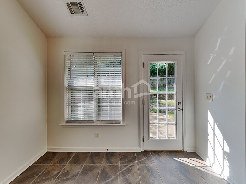 Building Photo - 6889 Show Boat Ln