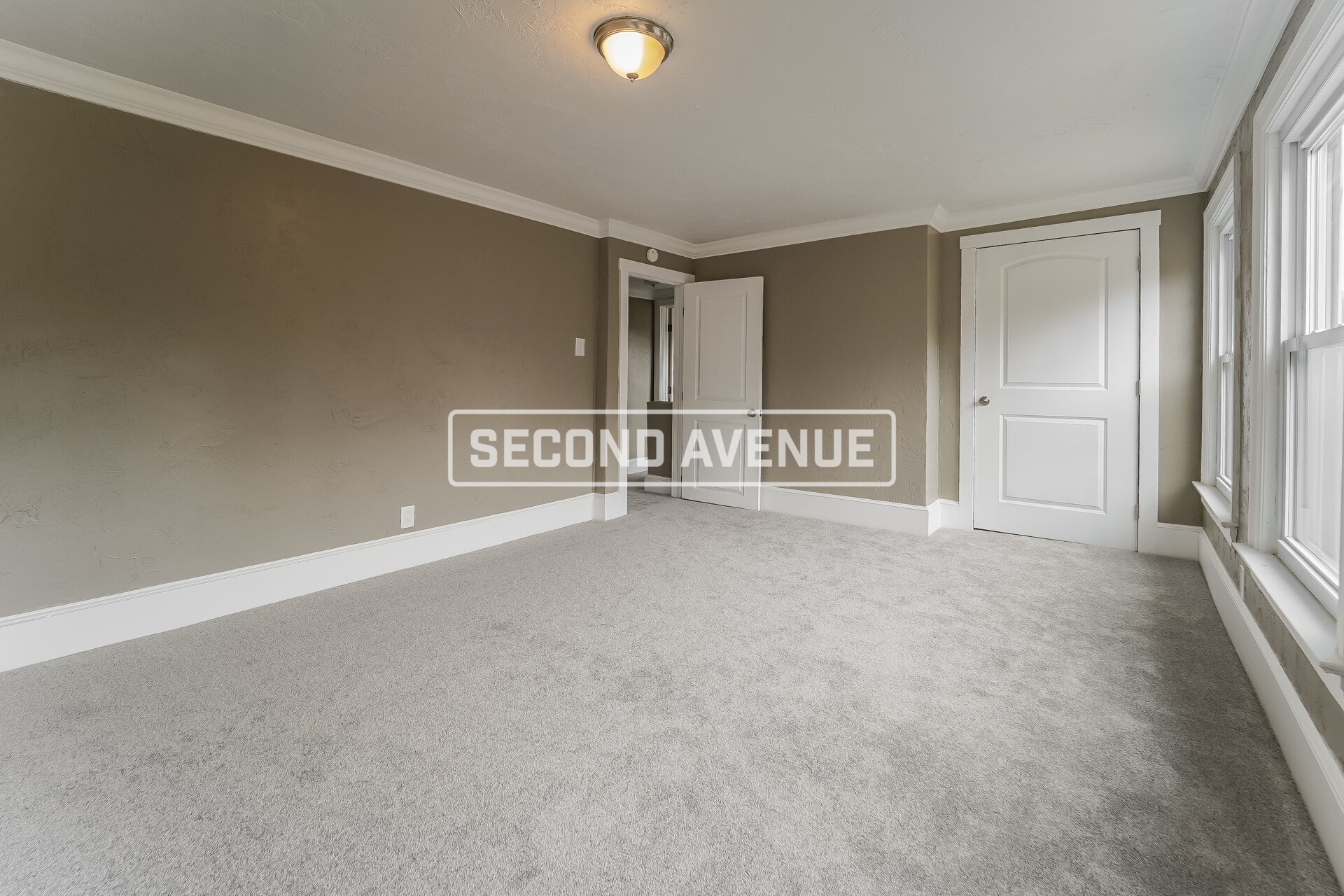 Building Photo - 8012 Elkhart St