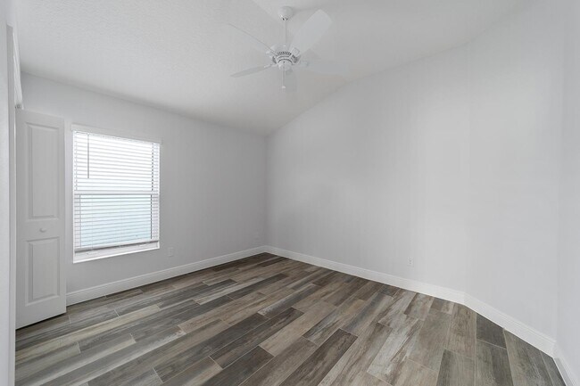 3rd Bedroom - 1577 Whalin Way