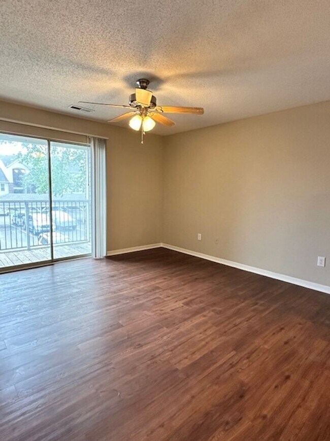 Building Photo - 2BD/2BA CONDO- THE MERIDIAN