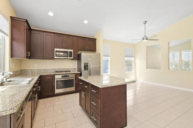 Building Photo - 10521 Chamisal Pl