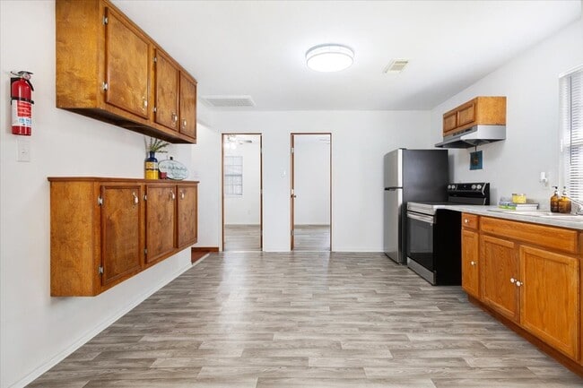 Building Photo - 11357 Gil Rodriguez Lp W