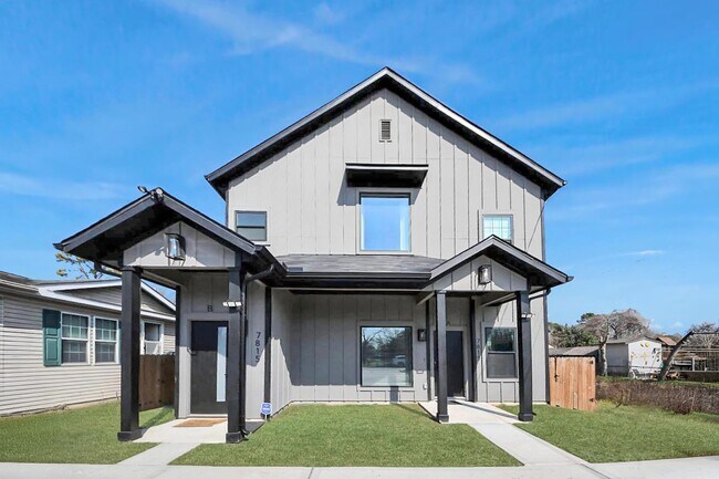 Building Photo - 7815 Joy St