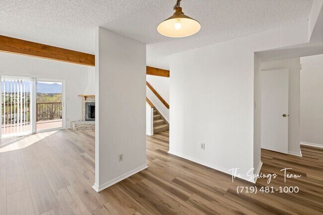 Building Photo - 5448 Fiesta Ln