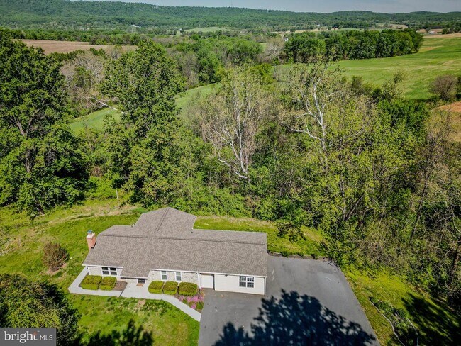 Building Photo - 2816 Ballenger Creek Pike