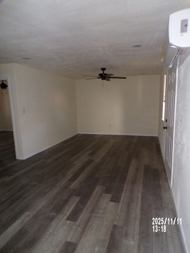 Building Photo - 1607 NW Lincoln Ave