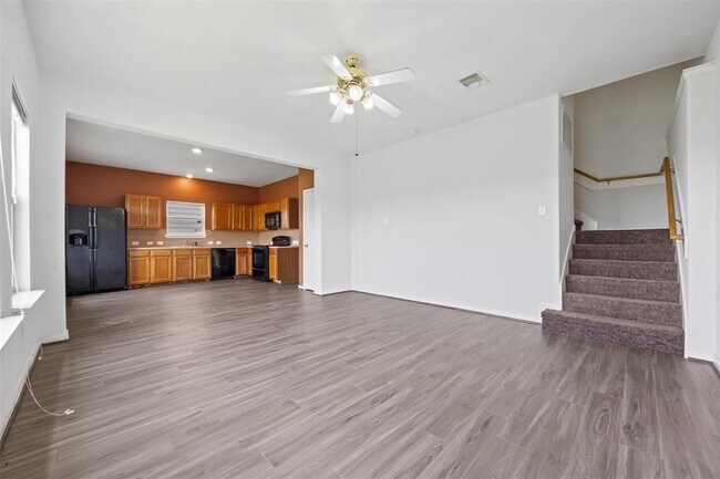 Building Photo - 1106 Vernage Rd