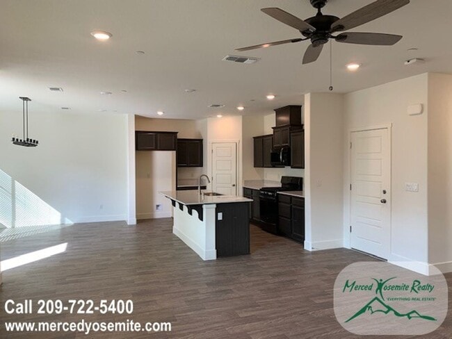 Building Photo - Apply Now to Schedule Viewing.