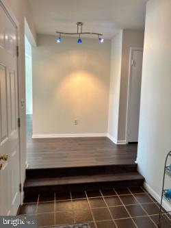 Building Photo - 9926 Great Oaks Way