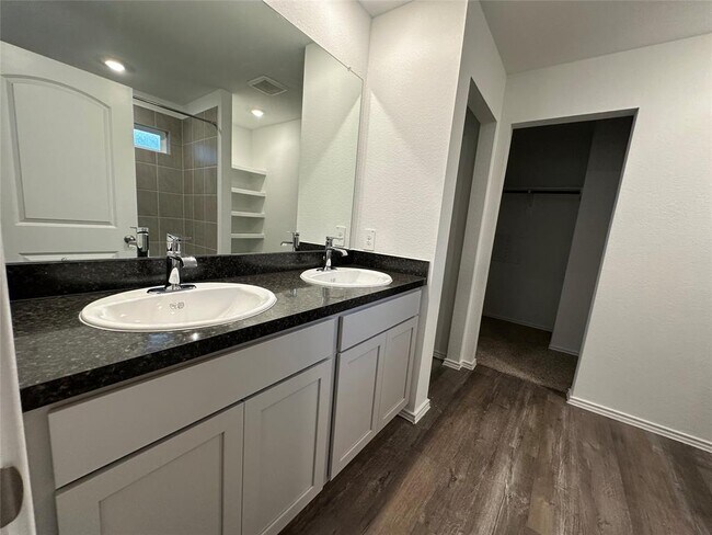 Building Photo - 6059 Canyon Dawn Dr