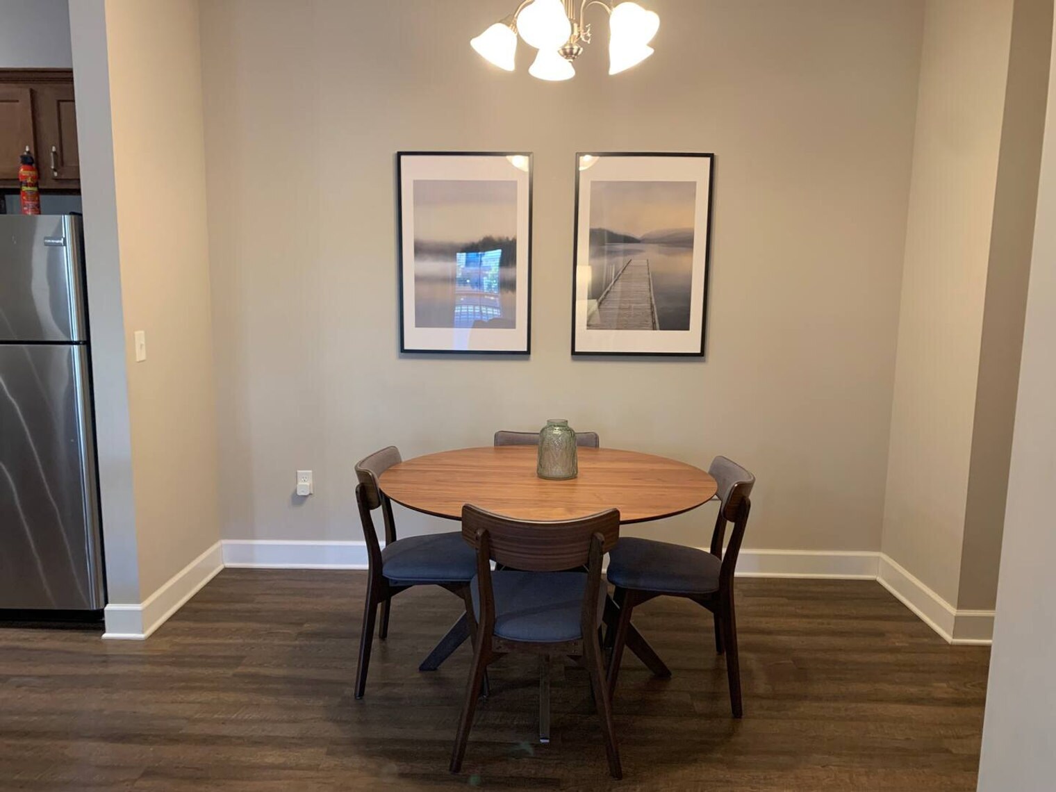 Building Photo - 855 Chillingham Dr