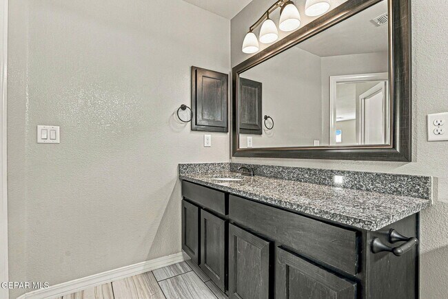 Building Photo - 14525 Juan Diego Dr