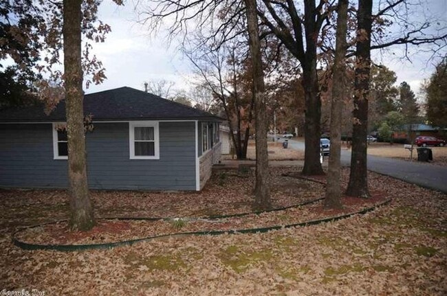 Building Photo - 1412 Forrest Dr