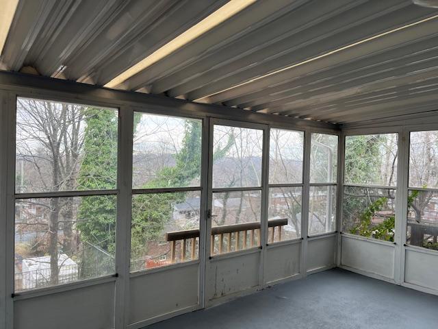 Building Photo - 5317 Leverett St