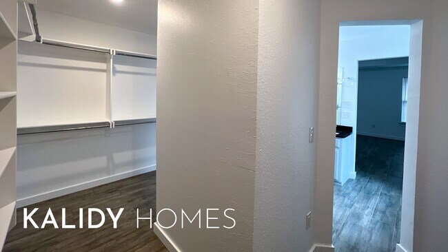 Building Photo - 5921 SE 88th St