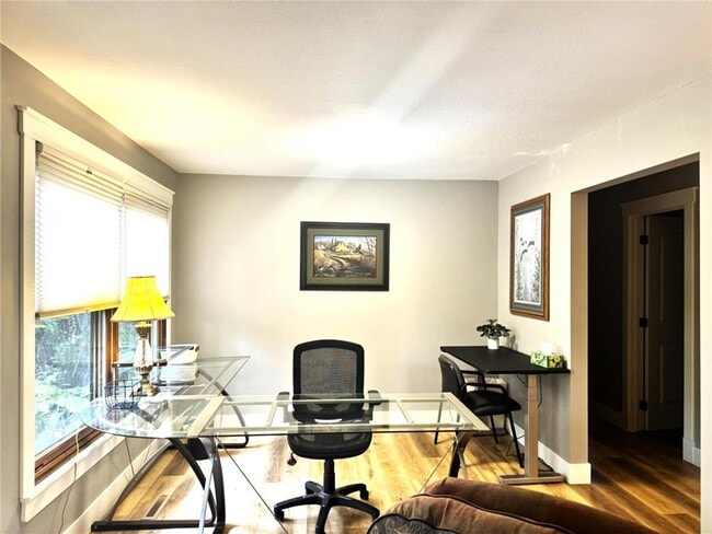 Building Photo - 15565 26th Ave N